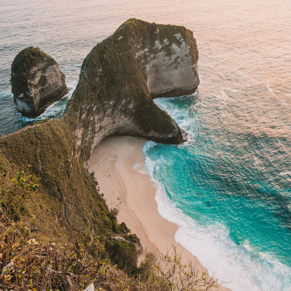 Retreats Bali • Bimini • Greece